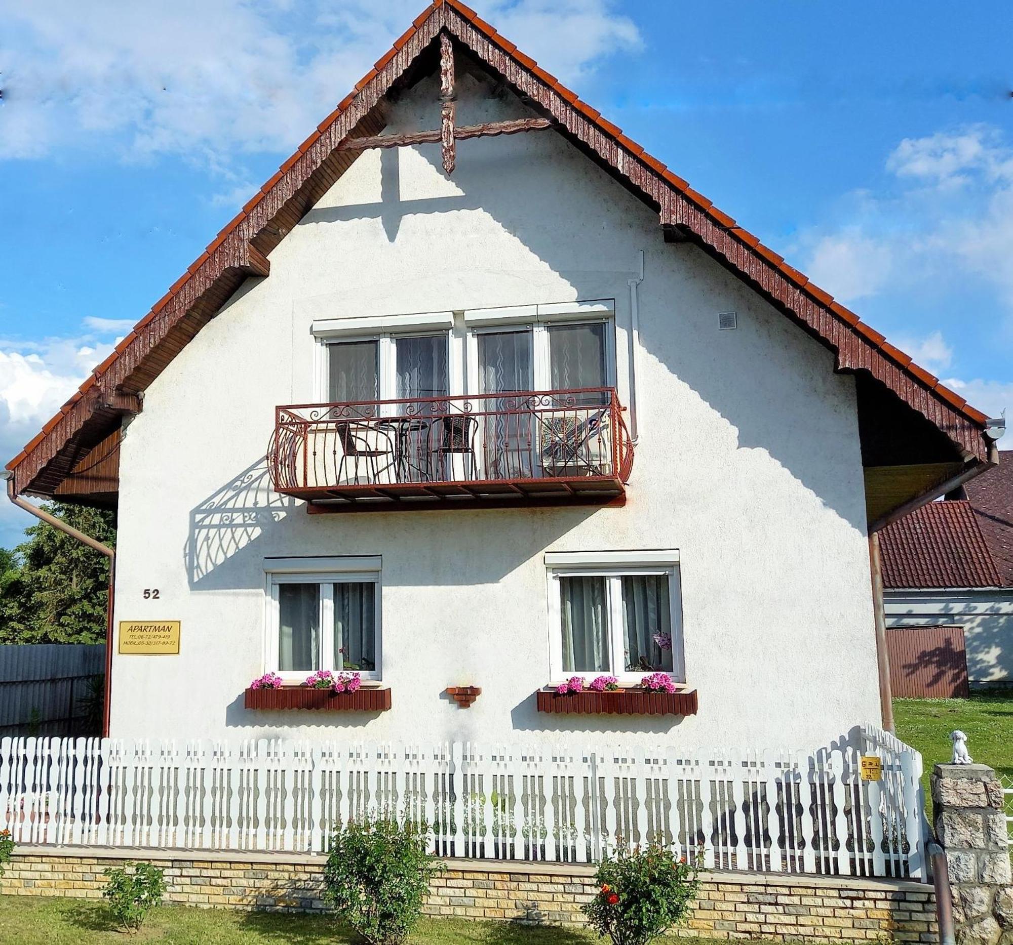Alfa Apartman Harkany Bagian luar foto