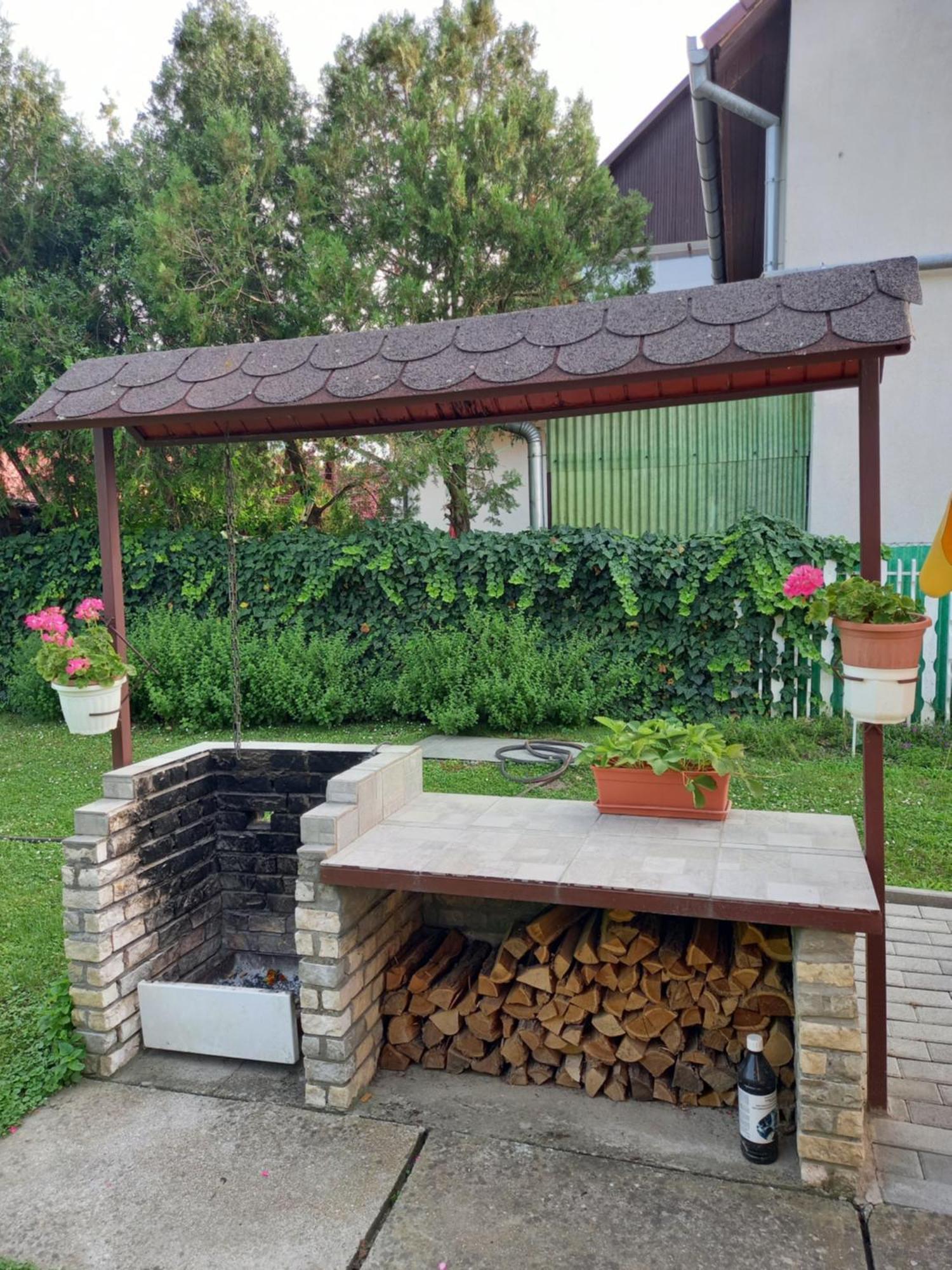 Alfa Apartman Harkany Bagian luar foto