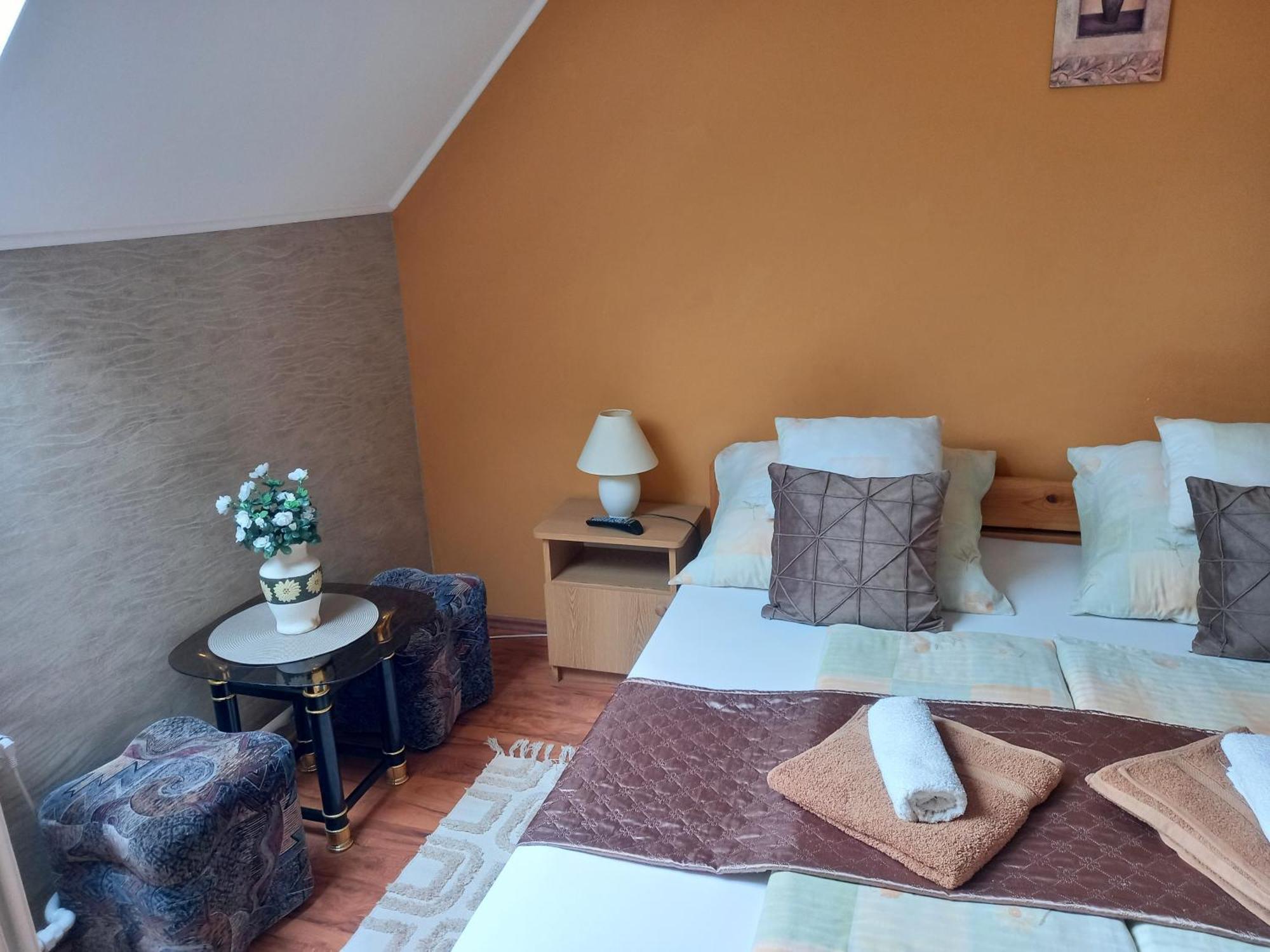 Alfa Apartman Harkany Bagian luar foto