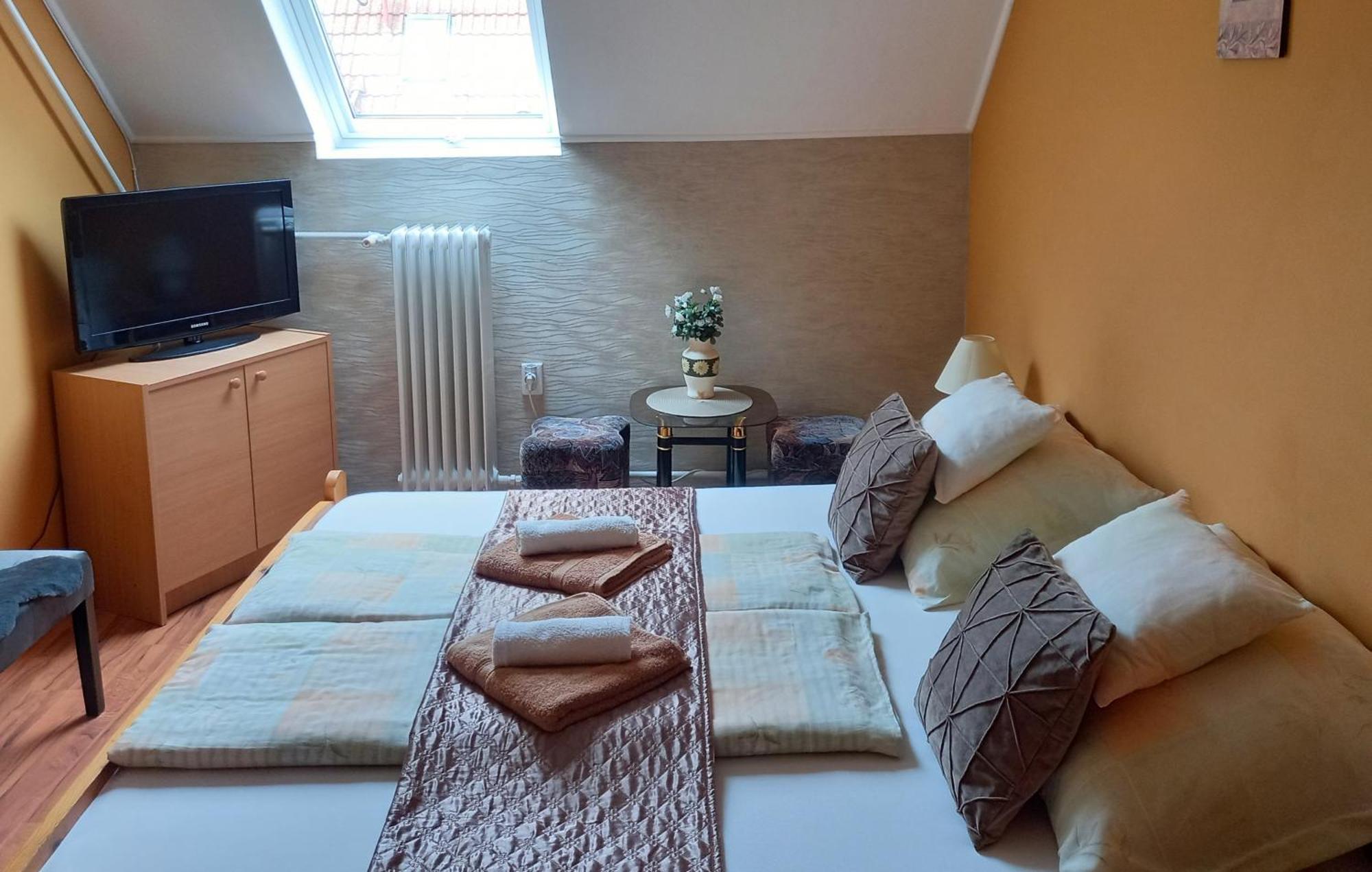 Alfa Apartman Harkany Bagian luar foto